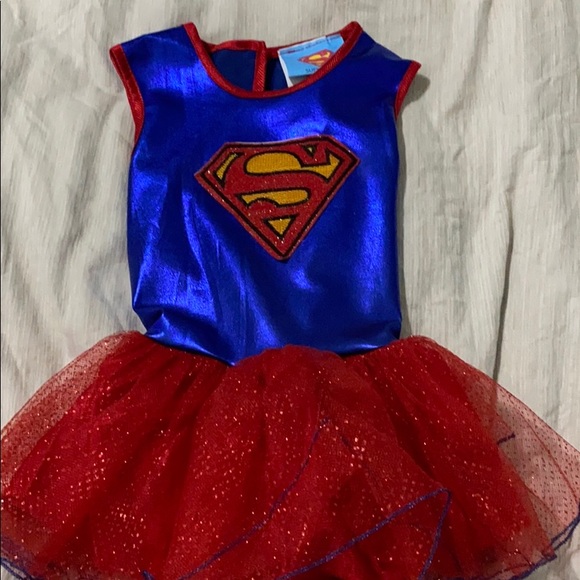 Supergirl costume by rubies size 2-3